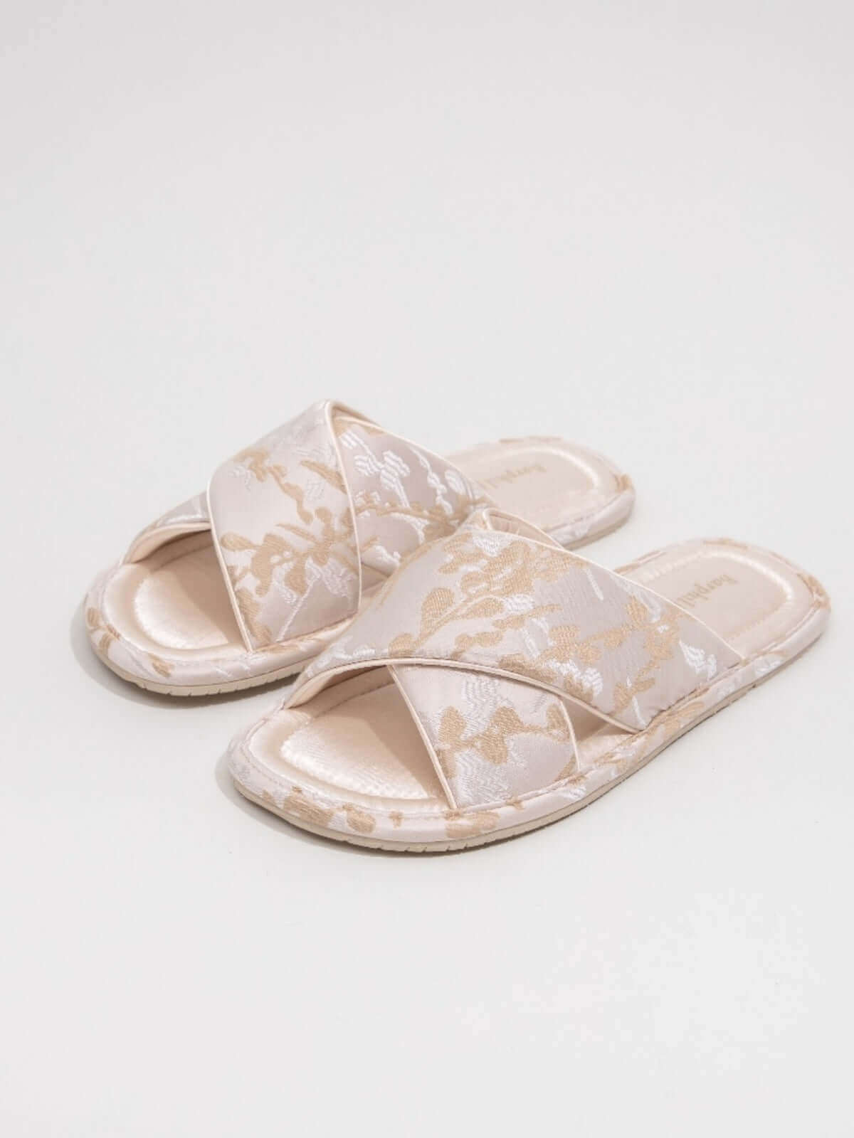Classic Cross-Strap Embroidery Slippers