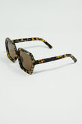 Rectangular sunglasses in brown abstract print translucent color