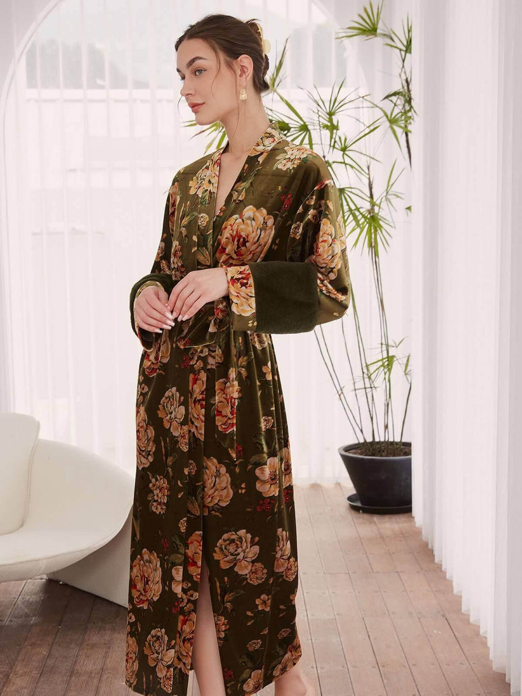 Velvet Floral Kimono Robe